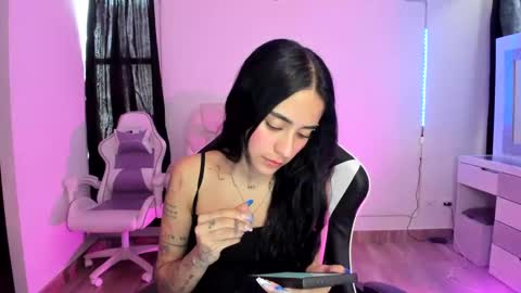 kaylie online show from January 23, 8:45 pm