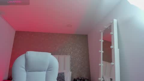 kayliebrooks online show from December 18, 5:08 pm