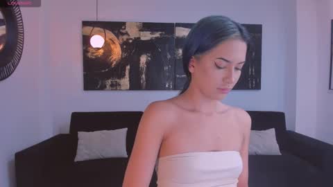 Kay online show from January 17, 3:38 am