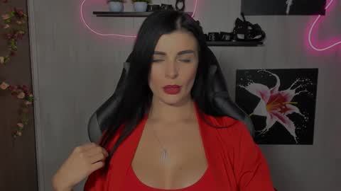 kayworl online show from December 9, 3:00 pm