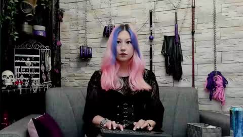 Miss Kazia online show from November 7, 2:19 pm