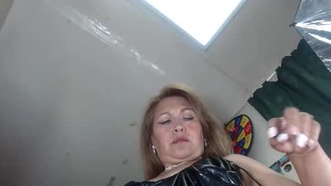 KAZSANDRAH online show from October 30, 5:41 am