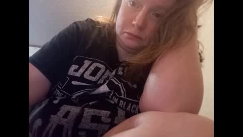 kcandler27 online show from November 9, 9:13 am