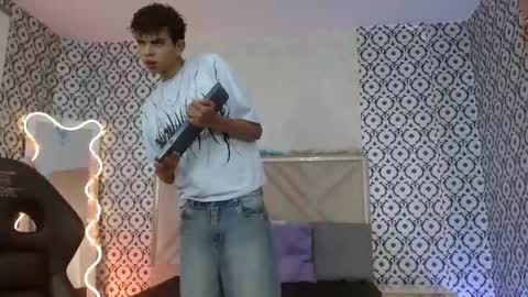  keahi  online show from March 1, 11:58 am