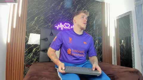 Keane online show from October 25, 12:17 pm