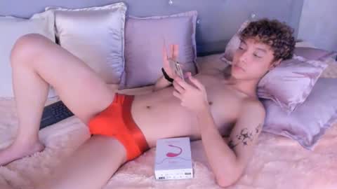 kei oliver online show from February 20, 12:57 pm