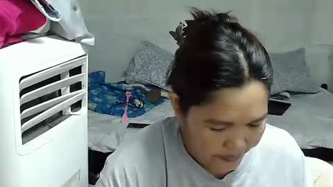 keillar_1024 online show from May 3, 4:51 am