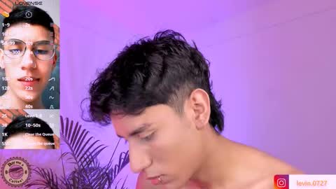 Alejandro Gonzalez online show from September 17, 1:09 am