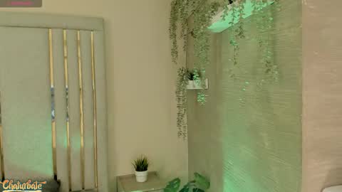 keirahartz online show from March 17, 11:37 am