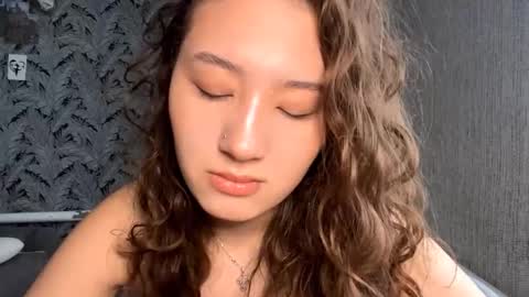 Snapshot of kelikurtulus chatting on September 14, 7:43 am Kely online show from September 14, 7:43 am