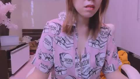 Kelly online show from April 22, 7:37 am