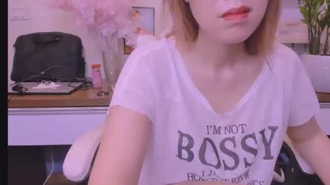 Kelly online show from April 21, 1:53 am