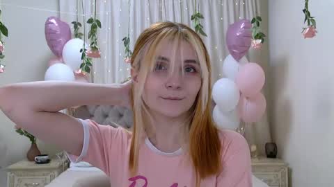 Kelly Stoneys online show from February 21, 9:24 am