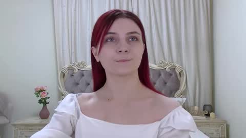 Kelly Stoneys online show from September 26, 6:32 am