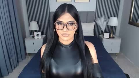 kelsie_silva online show from October 29, 5:09 am