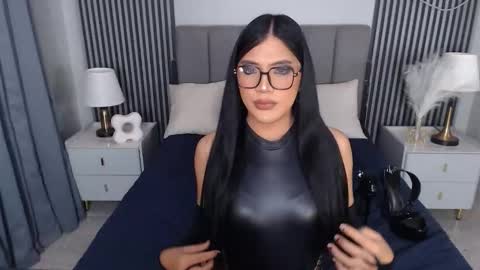 kelsie_silva online show from November 16, 8:00 pm