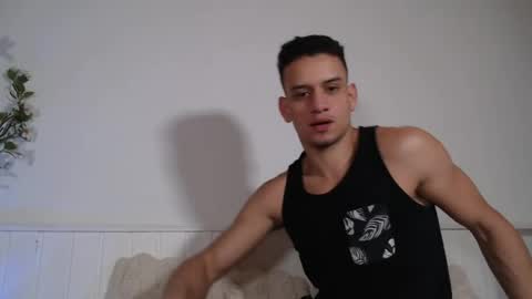 Kelvin Espinoza online show from July 12, 2:09 pm