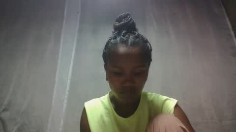 kelyhondra online show from February 4, 12:09 pm