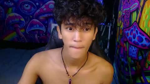 Ken online show from June 8, 3:13 pm