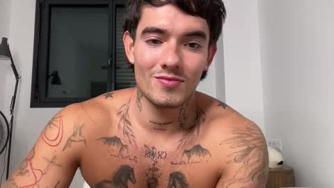 luis carlos esteban online show from October 8, 5:52 pm