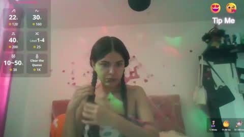 Mariana online show from October 25, 3:45 pm