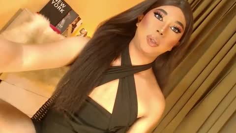 Ebony online show from September 26, 7:00 pm