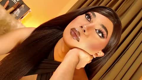 Ebony online show from October 21, 4:54 pm