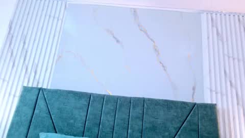 kendall__1 online show from March 10, 1:37 pm