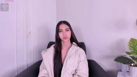    online show from October 13, 12:07 pm