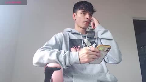 kendall ross online show from September 30, 3:22 pm