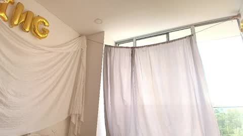 kendall online show from May 23, 7:43 pm