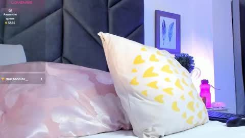 Kendall online show from September 10, 3:35 pm