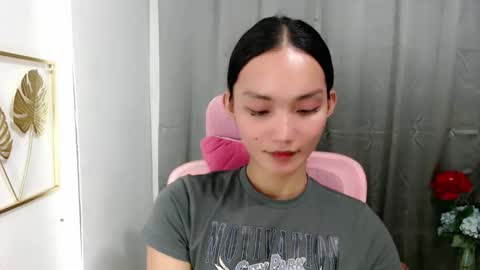 KENDAL online show from November 11, 9:00 am