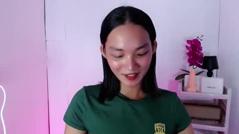 KENDAL online show from November 13, 7:16 pm