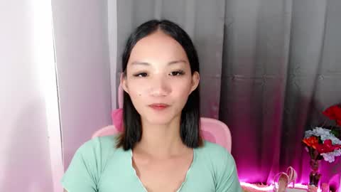 KENDAL online show from October 11, 5:45 am