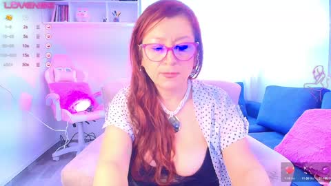 Snapshot of kendra_jhonson chatting on January 17, 4:57 pm sweet kendra online show from January 17, 4:57 pm