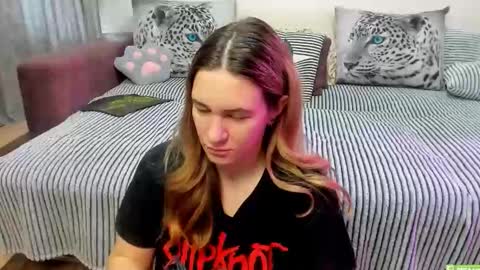 Kendra online show from March 30, 12:55 am