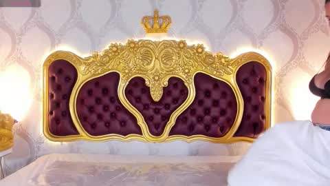 Kendral  online show from February 11, 4:38 am