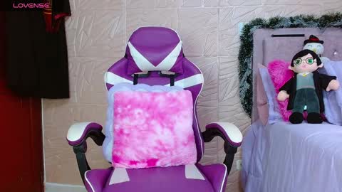 KENDRAPOTTER online show from December 13, 7:53 pm