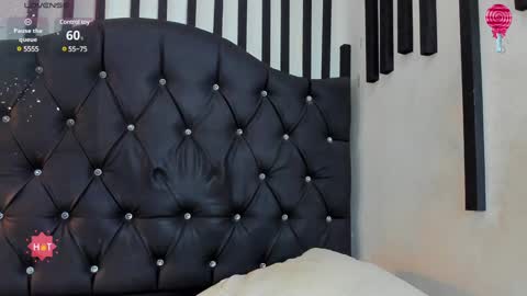 kenia_fox1 online show from December 5, 4:26 am