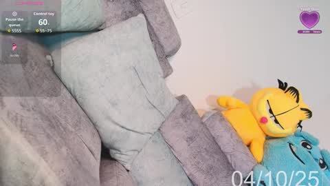 kenia_fox1 online show from October 4, 9:29 am