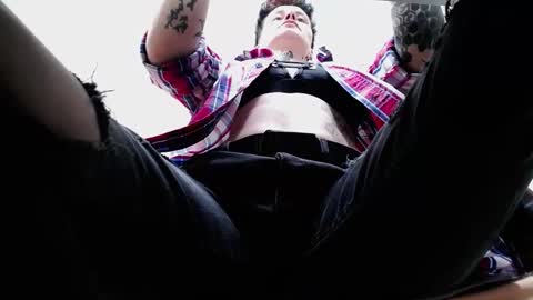 kennyvibe online show from March 27, 6:31 pm