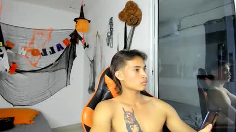 kenshi_roa online show from November 4, 2:57 am