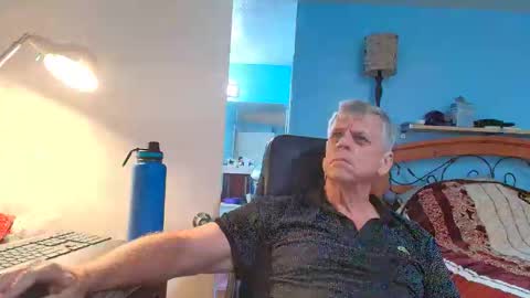 kent_ham online show from March 15, 8:01 pm