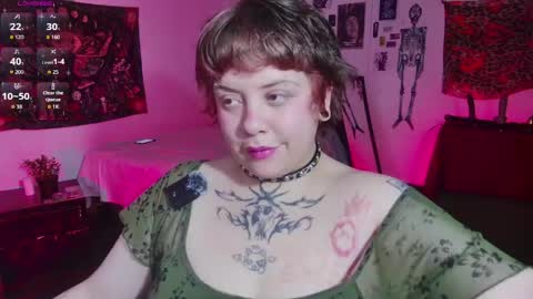 Kenzie online show from April 19, 1:39 am