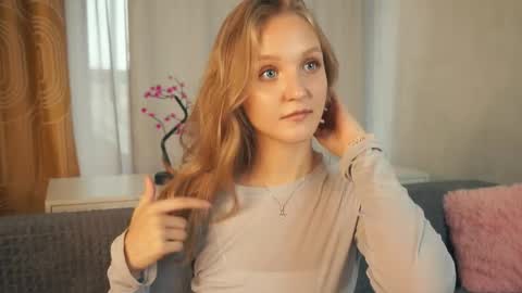 Maia online show from September 21, 8:07 am