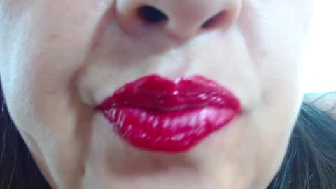 K E R L Y online show from February 14, 7:33 pm