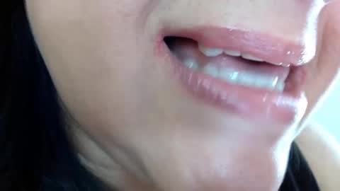 K E R L Y online show from March 1, 1:21 am