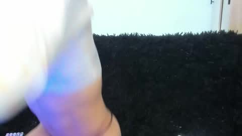 Kerly online show from November 10, 1:36 pm