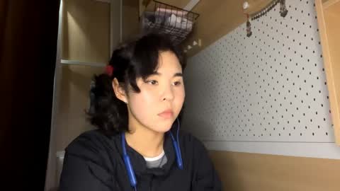 Jenny  online show from April 13, 9:57 am